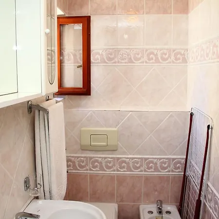 Blaz Holiday home Primosten